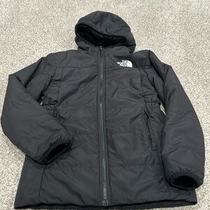 North Face Girls’ Reversible Jacket size L(12) . In good conditions.